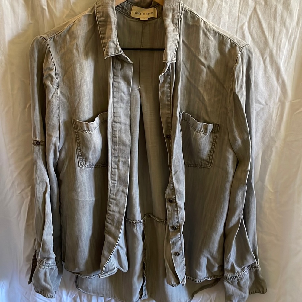 Cloth and Stone Grey-wash Chambray Button-down Shirt